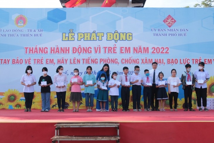 Children’s rights advocated on International Children's Day  - ảnh 1