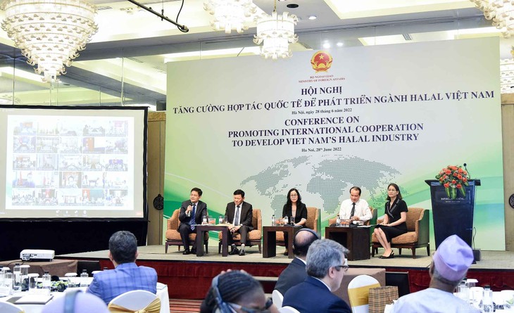 Vietnam eyes 1.9 trillion USD Halal market - ảnh 1