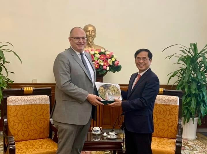 Denmark, Vietnam seek to enhance green growth cooperation  - ảnh 1