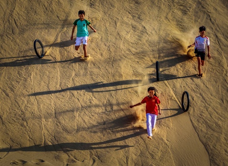 Nam Cuong red sand dune in Ninh Thuan province - ảnh 9