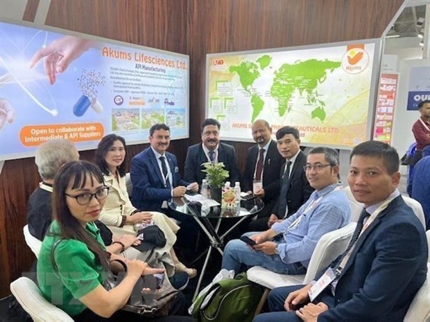 Vietnamese firms attend pharmacy-health expo in India - ảnh 1