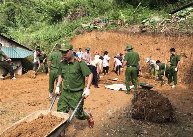 Joint project builds houses for the poor in Lai Chau - ảnh 1