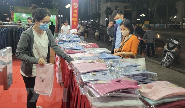 Hanoi Promotion Month boosts consumption - ảnh 2