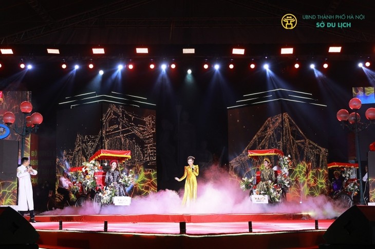 Hanoi promotes itself through tourism activities - ảnh 2