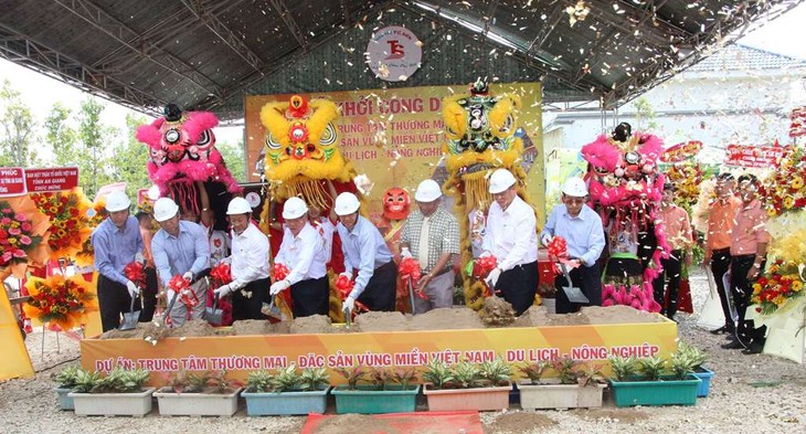 Work starts on specialties trade centre in An Giang province - ảnh 1