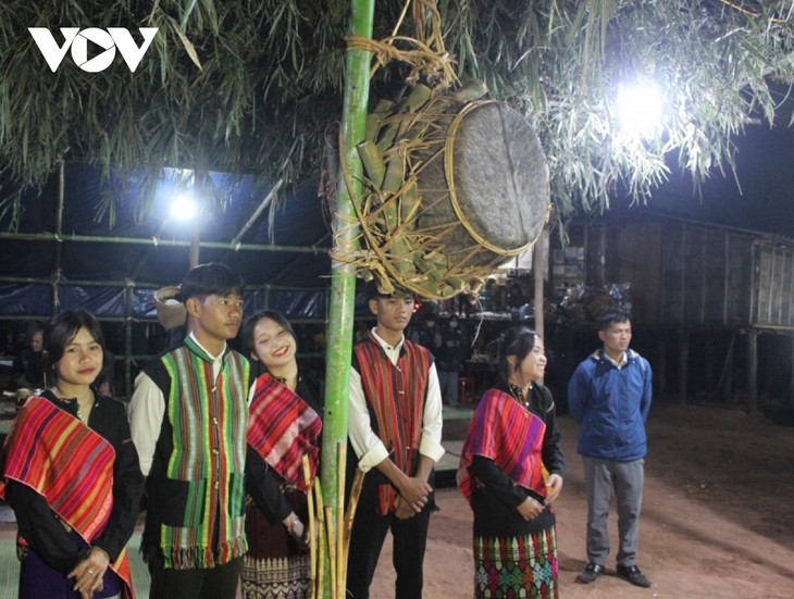 Drum-breaking Festival of the Ma Coong  - ảnh 1