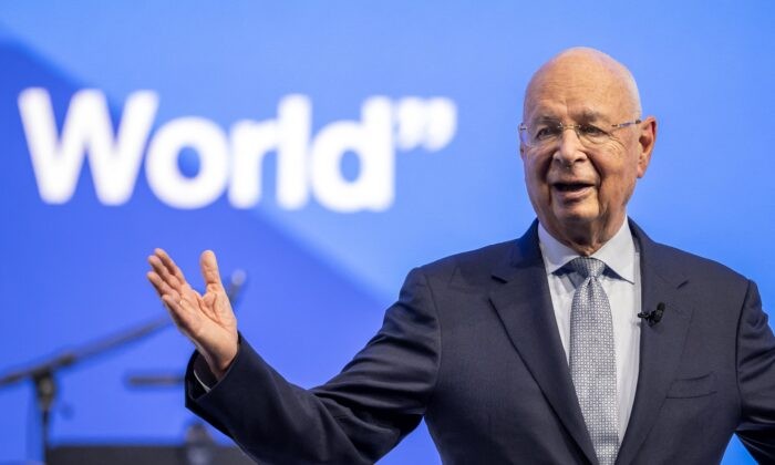Klaus Schwab steps down as Chairman of WEF Board - ảnh 1