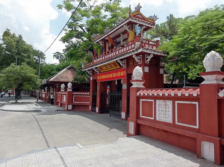 Collège des Enfants de la Nation à Hue - ảnh 1