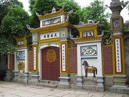 Visite du temple Ghênh au printemps - ảnh 1