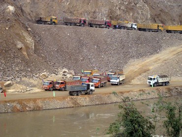 Début des travaux de production dans plusieurs localités du Vietnam - ảnh 1