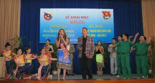 VN-Laos: renforcer la coopération entre les jeunes des provinces frontalières - ảnh 1