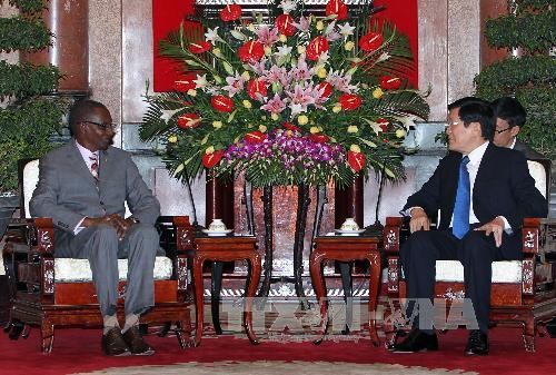 Le Président vietnamien reçoit le ministre du Commerce guinéen - ảnh 1