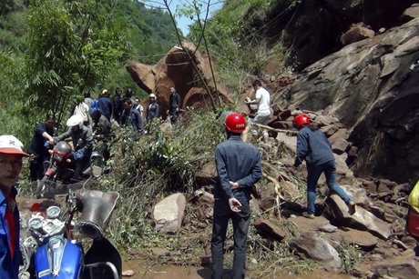 Chine : 200 morts et disparus d’un séisme de magnitude 6,6 - ảnh 1