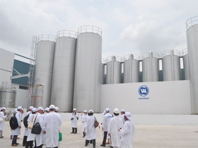 Nguyen Tan Dung assiste à l’inauguration d’une usine de lait en poudre de Vinamilk - ảnh 2