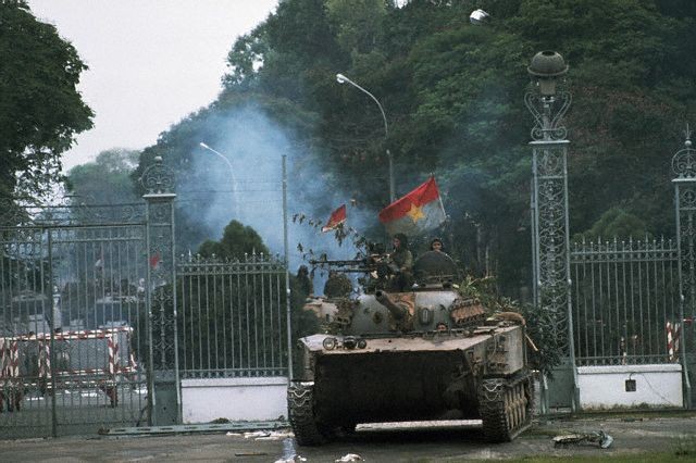 Célébration du 38ème anniversaire de la libération du Sud  - ảnh 1