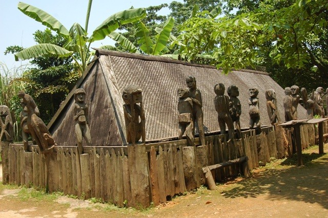 Balade au musée d'ethnographie du Vietnam - ảnh 4