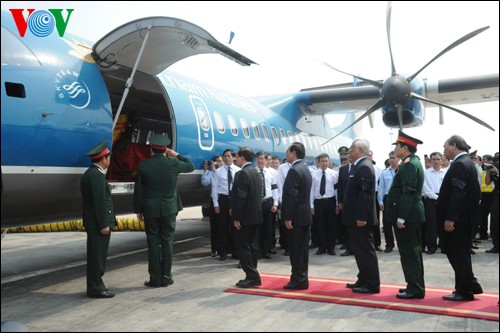 Adieu de Hanoi au général Vo Nguyen Giap - ảnh 9