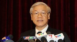 Nguyen Phu Trong travaille avec la permanence du Conseil central de théorie - ảnh 1