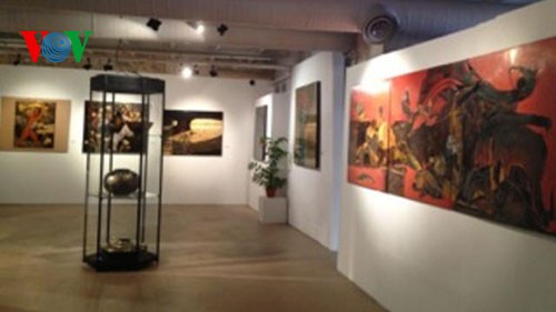 Vernissage de l’exposition de la laque et de l’artisannat du Vietnam en France - ảnh 3