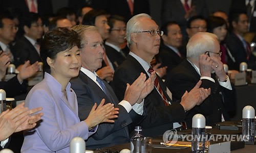 Séoul : l'abandon du programme nucléaire nord-coréen est la clé de l'unification - ảnh 1