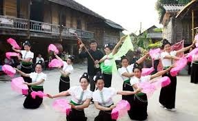 La fête de la bauhinie blanche - ảnh 1