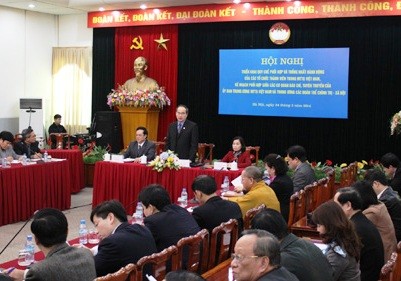 Intensifier la coordination entre les organisations membres du front de la patrie du Vietnam - ảnh 1