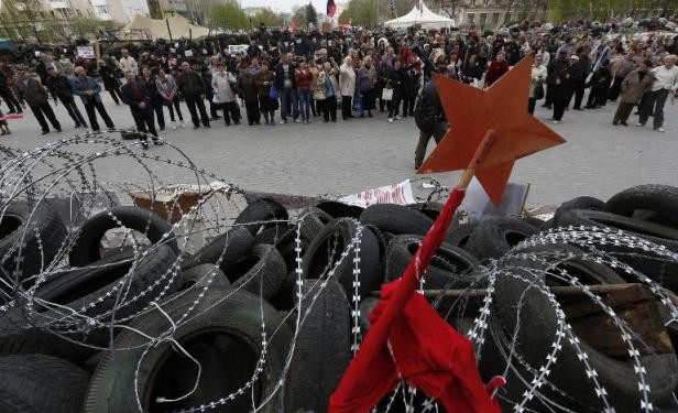 Ukraine: les manifestants de l’Est demandent l’aide de la Russie - ảnh 1