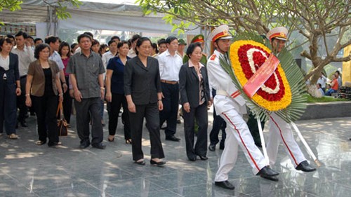 Nguyen Thi Doan, en viste à Dien Bien - ảnh 1