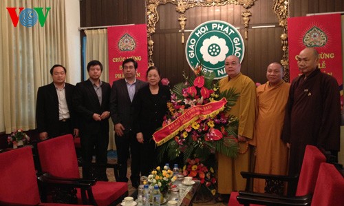 Achèvement des préparatifs pour la fête du Vesak au Vietnam - ảnh 1