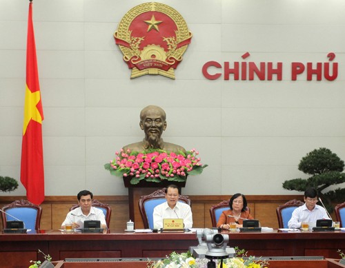 Vu Van Ninh : les localités doivent concrétiser leur programme de réduction de la pauvreté - ảnh 1