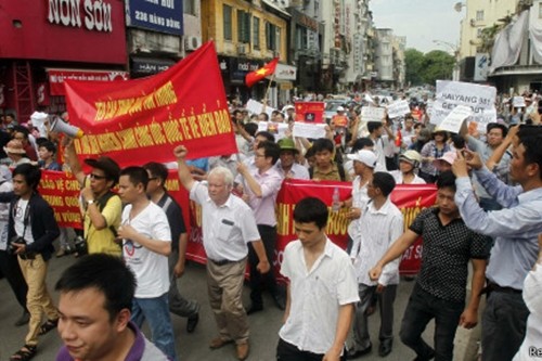 La Chine doit retirer sa plate-forme et ses bateaux des eaux vietnamiennes - ảnh 2