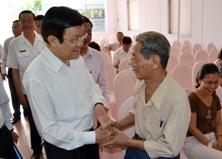 Truong Tan Sang rencontre l’électorat de Ho Chi Minh-ville - ảnh 1