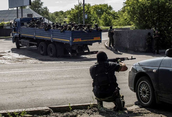 Moscou appelle à un cessez-le-feu en Ukraine - ảnh 1