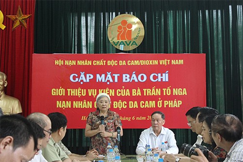 Agent orange : La VAVA soutient le procès intenté par Tran To Nga à Evry - ảnh 1