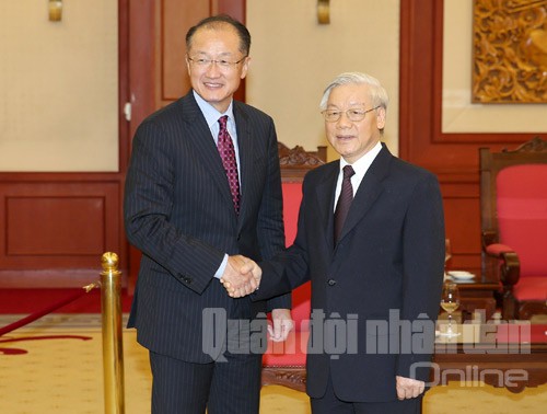 Le président de la Banque mondiale en visite officielle au Vietnam - ảnh 1