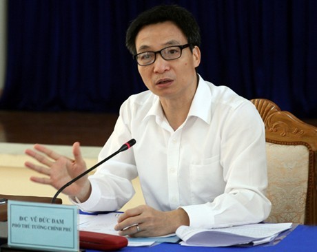  Le vice-Premier ministre Vu Duc Dam se rend à Khanh Hoa - ảnh 1