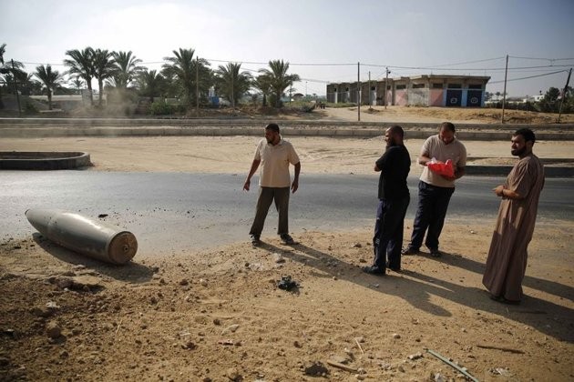 A peine en vigueur, la trêve de Gaza vole en éclats - ảnh 1