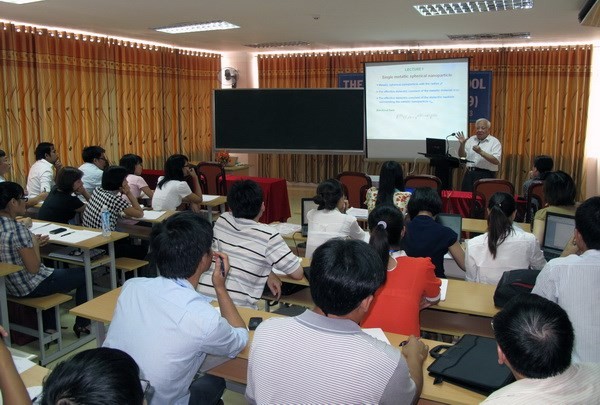 Ouverture de la conférence internationale de physique - ảnh 1