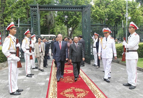 Entretien Nguyen Sinh Hùng-Heng Samrin - ảnh 1