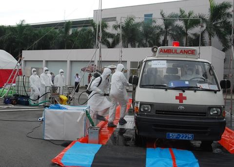 Ho Chi Minh-ville : Les deux Nigérians mis en quarantaine n’ont plus de fièvre - ảnh 1