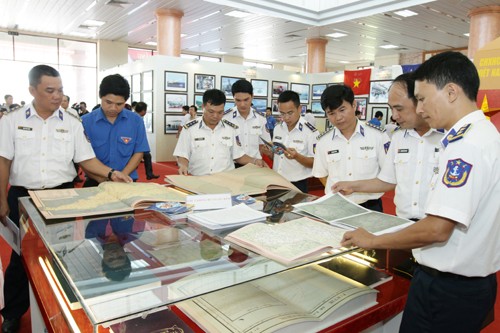 Vernissage d’une exposition sur Hoang Sa et Truong Sa à Quang Nam  - ảnh 1