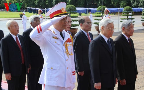 La fête nationale célébrée avec faste dans le pays et à l’étranger - ảnh 1