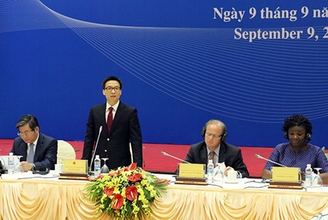 Première réunion sur le Rapport Vietnam 2030 - ảnh 1