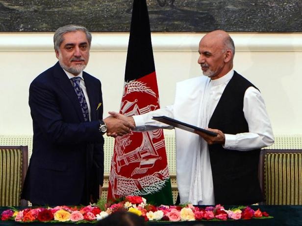 Afghanistan: accord pour sortir de la crise - ảnh 1