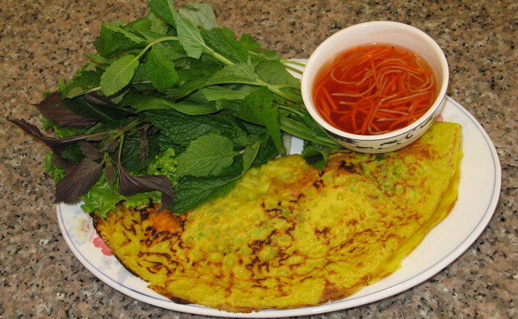 Le banh xèo - la crêpe farcie à la vietnamienne - ảnh 3