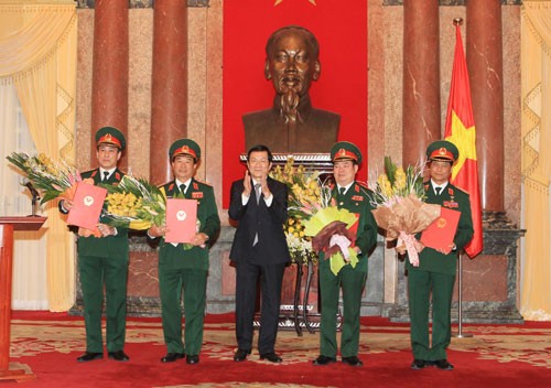 Le 70ème anniversaire de l’armée célébré dans les localités du pays - ảnh 1