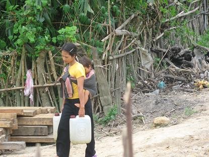 Près de 16 milliards de dongs pour couvrir les femmes pauvres - ảnh 1