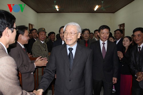 Le SG du PCV Nguyên Phu Trong en visite à Quang Binh - ảnh 1