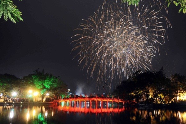 La nouvelle année de la Chèvre accueillie avec joie partout au Vietnam - ảnh 2