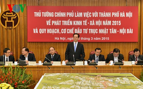 Il faut des politiques spécifiques sur le développement urbain de Hanoi - ảnh 1